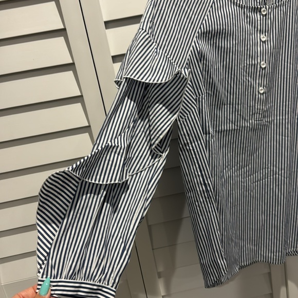 7 for All Mankind NWT Stripes Ruffle long sleeves blouse in Cotton/Nylon/Spandex - Picture 4 of 12